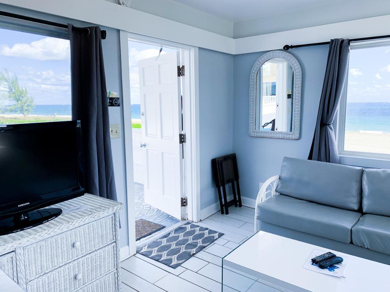 Coral Tides Resort ポンパノビーチ エクステリア 写真